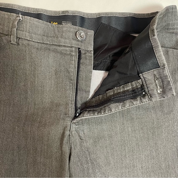 Lee Flex Motion Regular Fit Grey Trouser Pant Jeans Size 14 - Picture 5 of 10